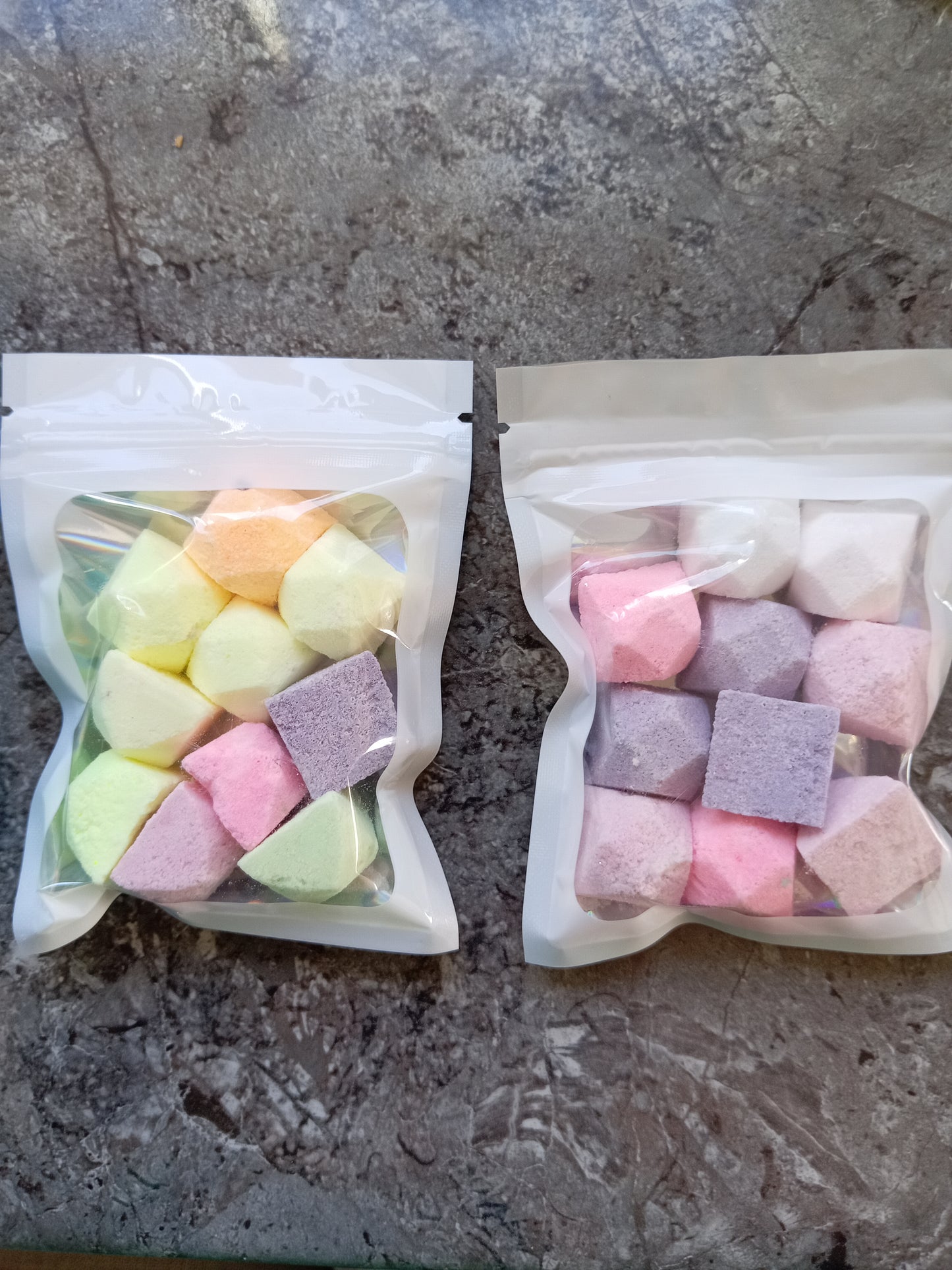 mini Bath bombs 60g