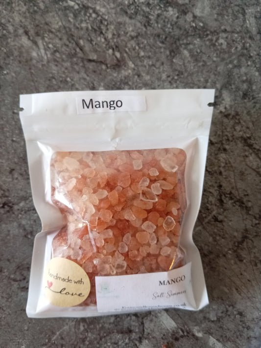 Lavender and Chamomile salt Simmers 100g